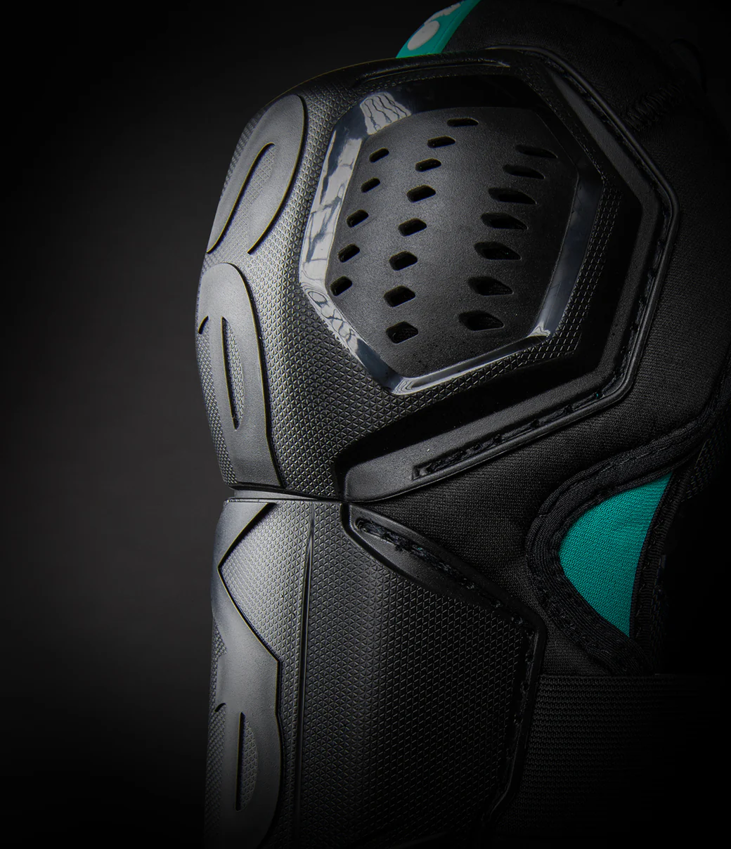 Unite Knee Guards - Black - Image 4